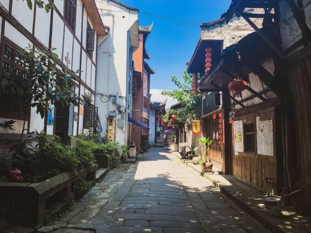 清洁粉红房子